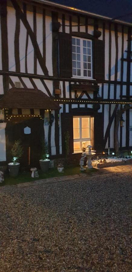 Le Mouton Gras Hotel Aumale Екстериор снимка