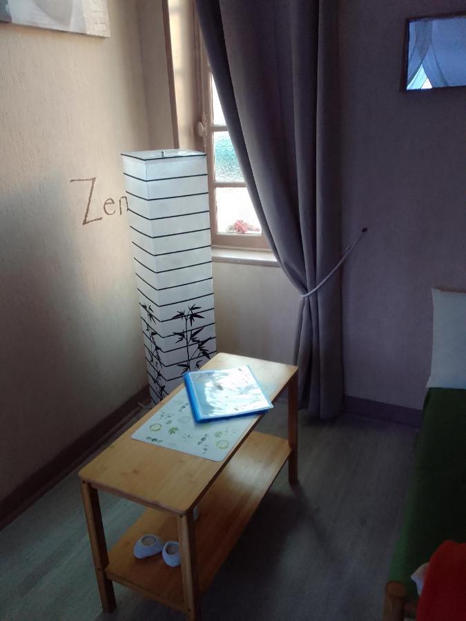 Le Mouton Gras Hotel Aumale Екстериор снимка
